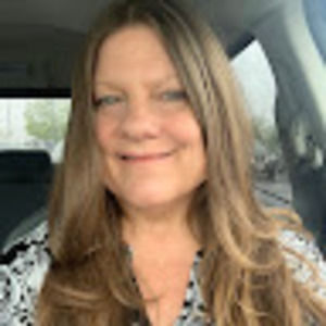 Meet your Posher, Janet